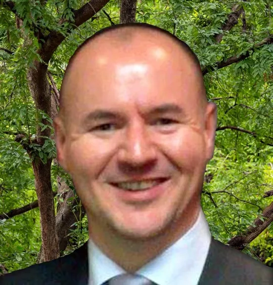 Portrait of Wolsey Hall Oxford Tutor, Shaun Wardle