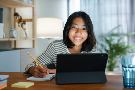girl studying lower secondary online courses